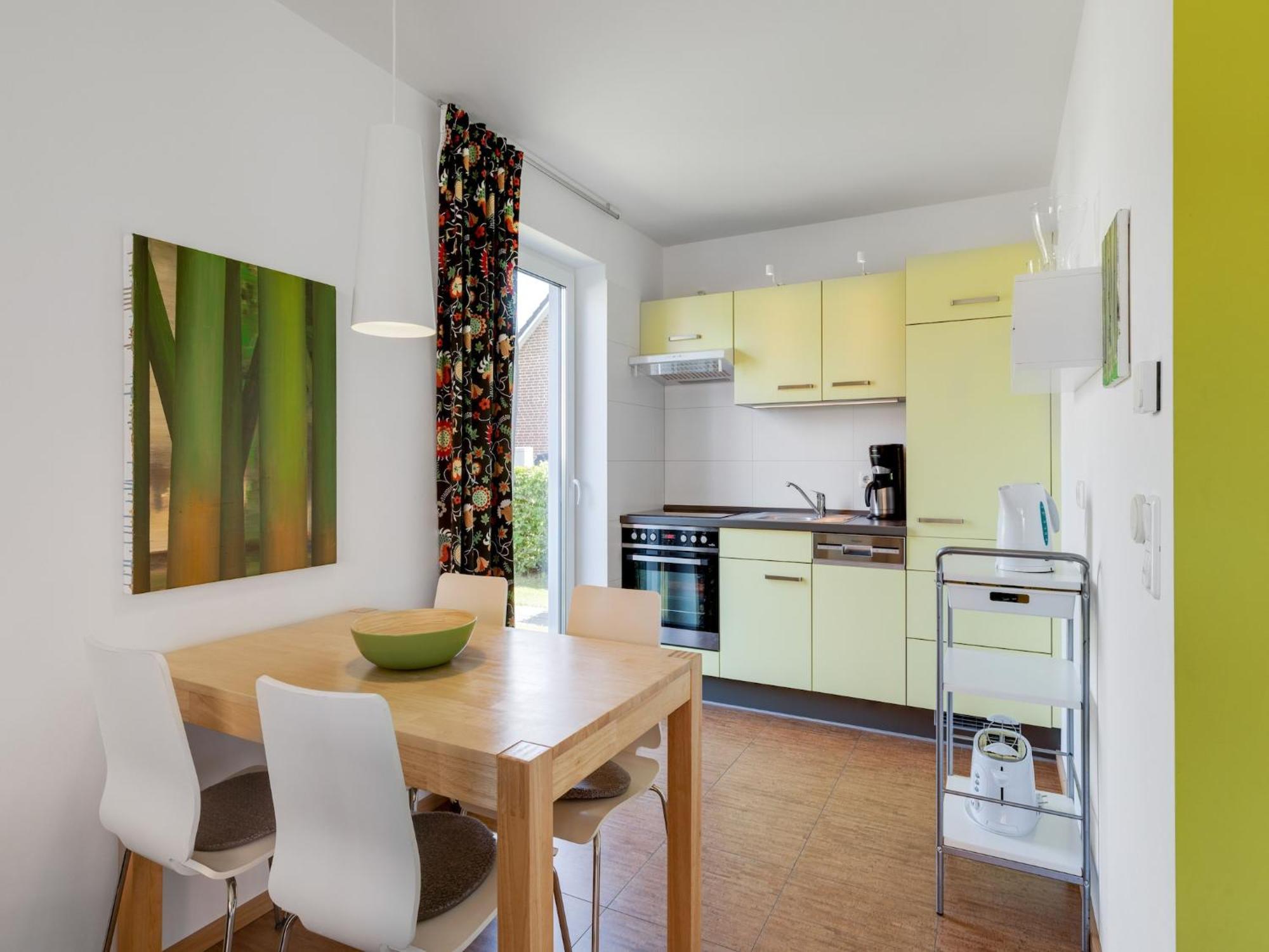 Pleasant Holiday Home In Zierow Near Sea エクステリア 写真