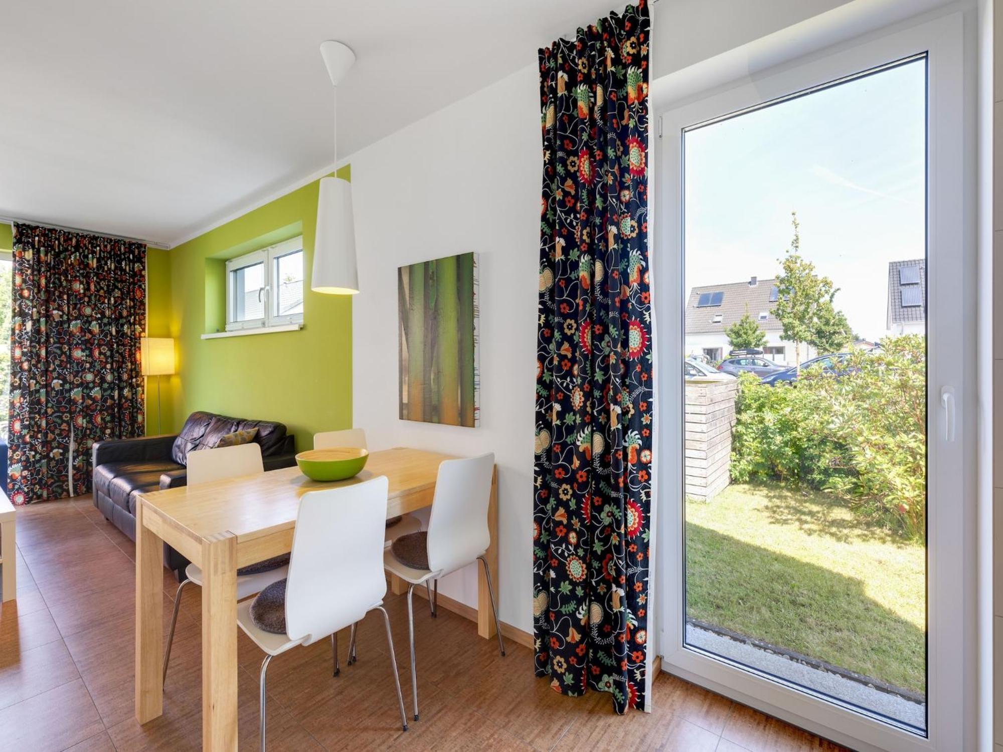 Pleasant Holiday Home In Zierow Near Sea エクステリア 写真